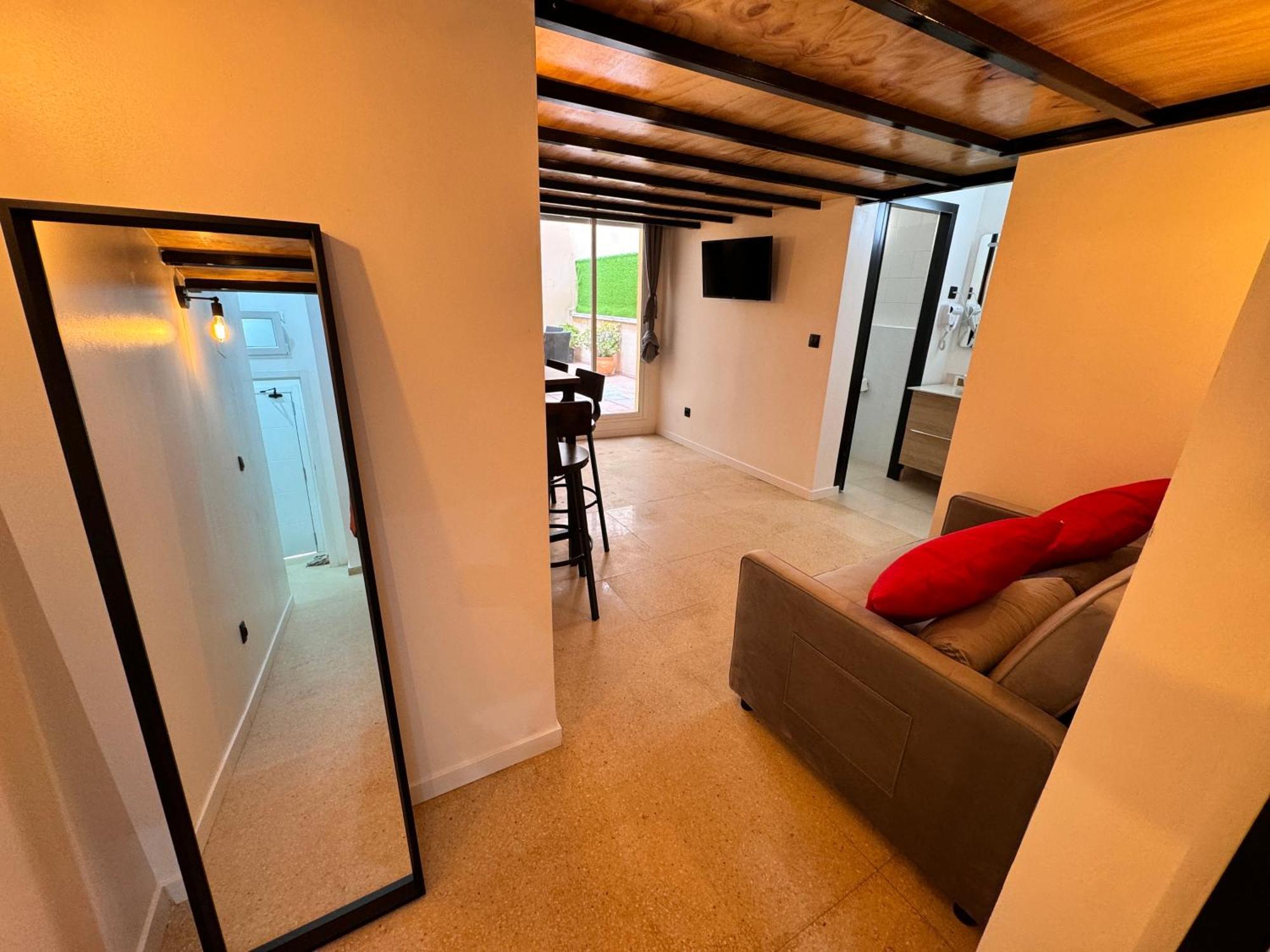 Apartment Con Terraza En Florida E2